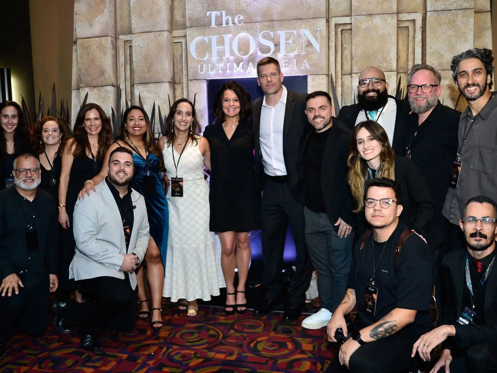 Matheus Horácio com Dallas e Amanda Jenkins e a equipe The Chosen Brasil